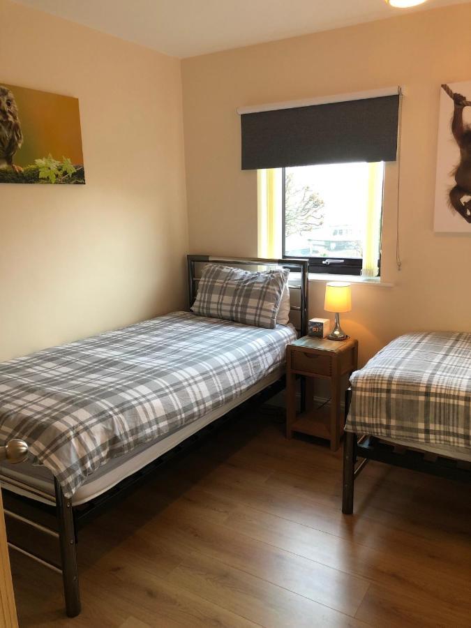 City Centre Town House With Riverside Views And Free Parking 1Bak York Buitenkant foto